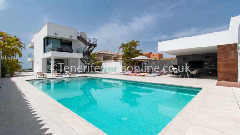 Discover the Charm of Villas in Tenerife: A Perfect Holiday Retreat